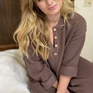 hailee sweater set gulf cocoa